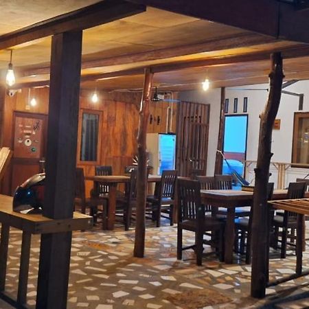 Arthur Homestay Telescope Mentawai Tua Pejat Exterior foto