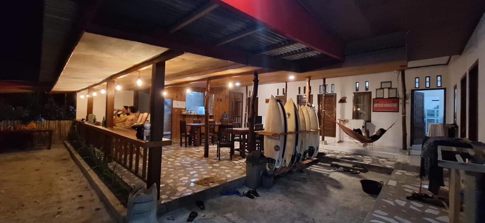 Arthur Homestay Telescope Mentawai Tua Pejat Exterior foto